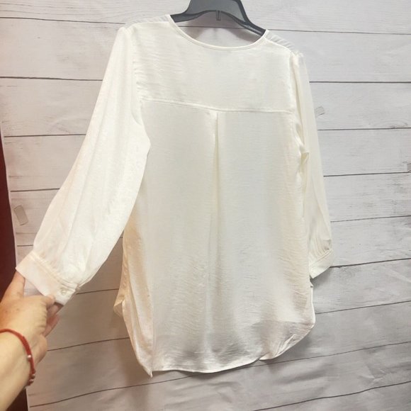 Woman Button Long Sleeve Satige n BeiBanana Republic Size XS New - Picture 12 of 12